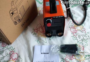 Mquina Soldar porttil Inverter 250A 220V   Display Digital MMA ARC DC - muito potente