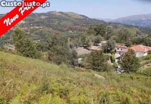 Terreno Com �rea Total De 2.800M2.