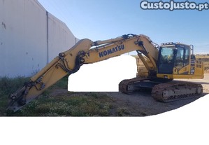 Giratoria escavadora de rastos KOMATSU PC240NLC-10