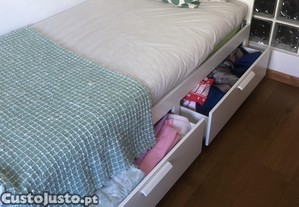 Cama Ikea Solteiro expansivel