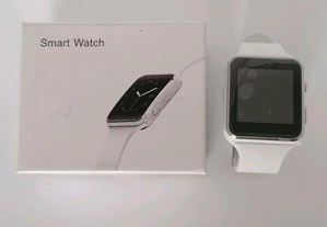 Smartwatch branco (chamadas e mensagens)