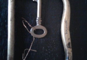 Cadeado porta chaves antigo Harrods