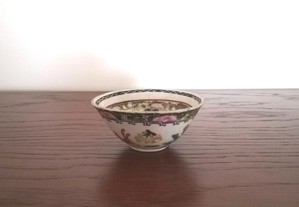 Taça/Tigela em porcelana oriental