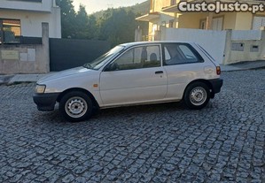 Toyota Starlet 1.5 diesel 5 lugares - 93