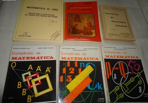 Vários livros antigos de Matemática