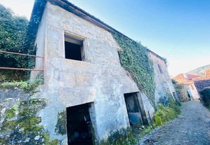 Casa de aldeia T2 em Viana do Castelo de 134,00 m²