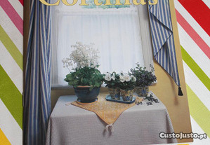 Livro " Como fazer as suas próprias cortinas"