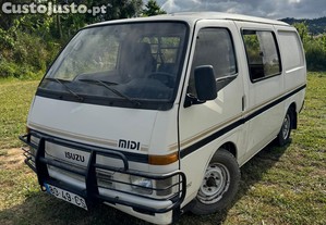 Isuzu Midi 2.0TD