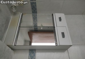 Armário de WC de parede