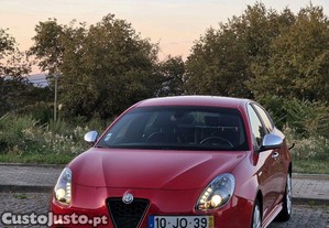 Alfa Romeo Giulietta 1.6 JTDm Distinctive - 10