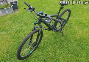 bicicleta Decalthlon rockrider sT520
