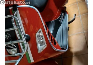 Vespa GTS 250.  2009 - 09