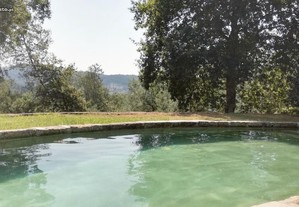 Casa Moderna com piscina privada