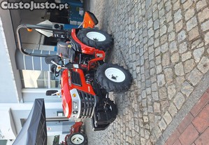 Tractor Hinomoto 4x4