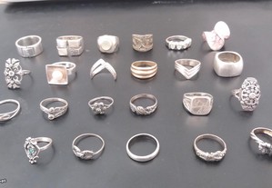 Anéis antigos em Prata