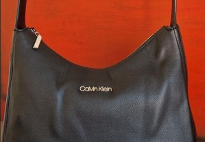 Mala hobo Calvin Klein