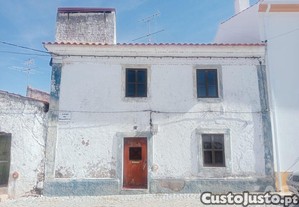 Casa / Villa T2 em Benavila e Valongo de 63,00 m