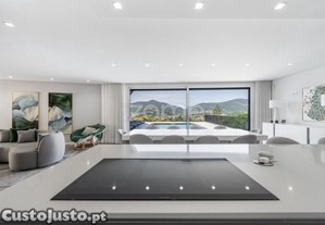 Moradia T3 De Luxo Com Piscina Aquecida Entre...