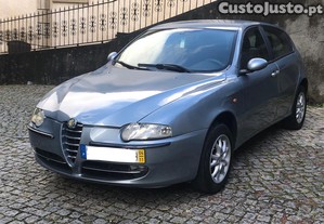 Alfa Romeo 147 1.9 JTD - 04