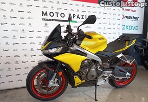 Aprilia Tuono