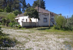 Quinta T3 em Belmonte e Colmeal da Torre de 40,00 m²