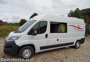 Autovivenda Furgão Fiat Ducato, 2017, 4 lugares livrete com AC