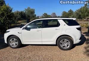 Land Rover Discovery Sport - 23