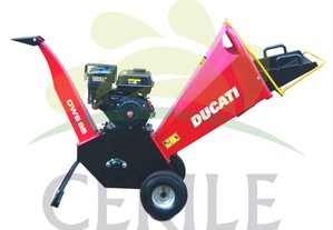 Biotriturador Ducati DWS 65 - 6.5 CV - Capacidade Máxima Triturar 100 MM