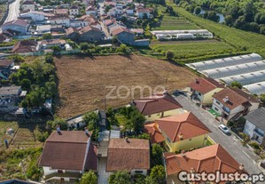 Terreno Com Viabilidade De Construção De Moradias