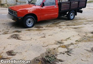Isuzu PickUp bedford kbd 27 5 velocidades