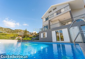 Moradia com Piscina e Vista Mar - Ribeira Brava, Madeira