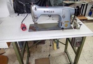 Máquina costura Singer (Óptima para coser peles)