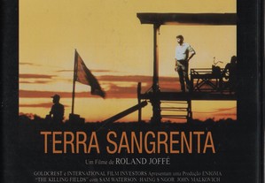 Dvd Terra Sangrenta - drama - selado