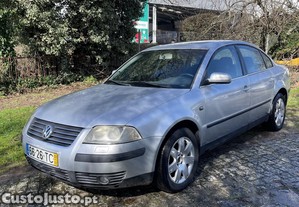 VW Passat 1.9 - 02