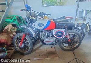 Motorizada EFS - 82