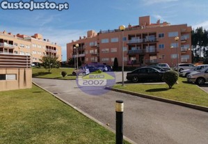 Apartamento T3 Em Canelas