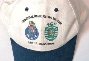Boné alusivo ao jogo da taça de Portugal 2007/08 entre o F. C. Porto e o Sporting C. Portugal