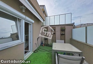 Apartamento T2 Remodelado em Paranhos, Porto