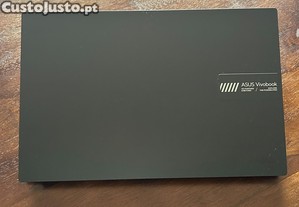 PC Asus Vivobook GO E1504FA