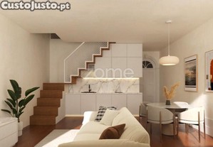 Apartamento T0+1 Duplex Frente Cedofeita Porto...