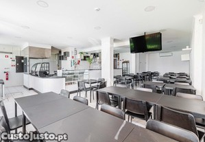 Restaurante / churrasqueira   em funcionamento | amadora