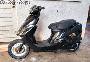 Scooter XINGYUE 50cc 4 tempos. - 08