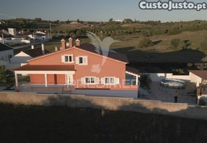 Moradia t4+2 em pontével a 42 minutos aeroporto de lisboa