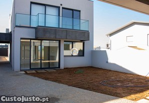 Moradia T3 com Suite, Escritório e Garagem Dupla   Ideal para Famílias