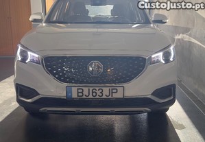 MG ZS Ev - 21