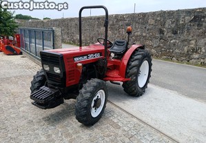 Trator New Holland 35-66