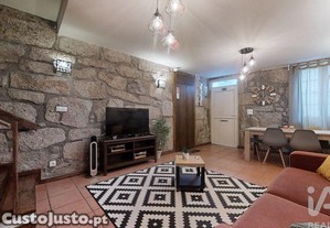 Casa / Villa T3 em Cedofeita, Santo Ildefonso, Sé, Miragaia, São Nicolau e Vitória de 85 m²
