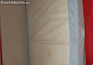 Cama infantil dobrável