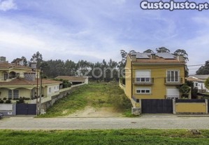 Terreno Com 716 M2 Para Moradia Unifamiliar,...