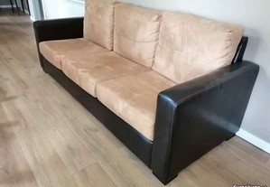 Conjunto de sofás : 1 grande de 3 lugares e 1 indvidual
